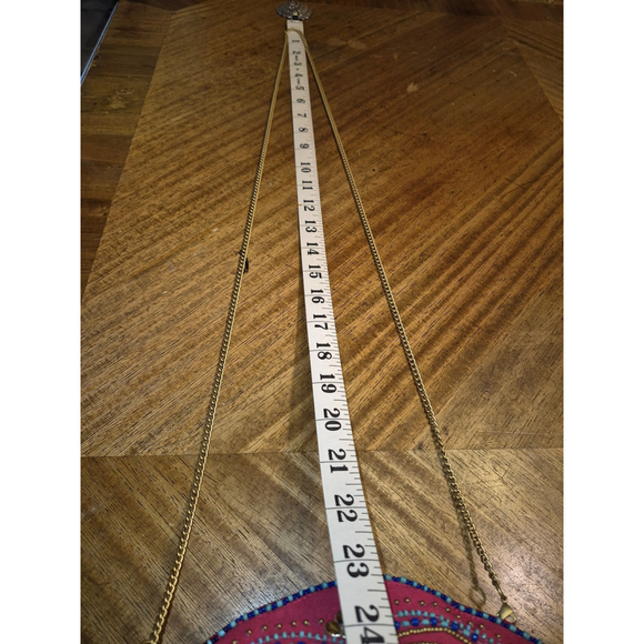 Mary Frances: beaded love birds Cross Body/gold chainstrap. (#1049) sz.7"×7"×3" - Picture 11 of 12